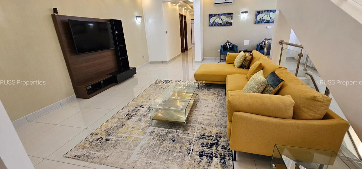 6 Bed House with En Suite at Hr92 - 16