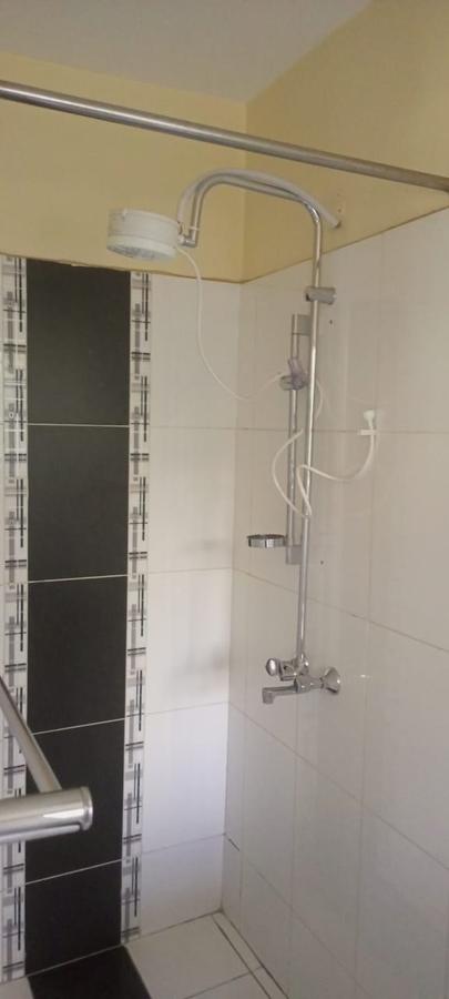 4 Bed Apartment with En Suite at Upperhill - 6