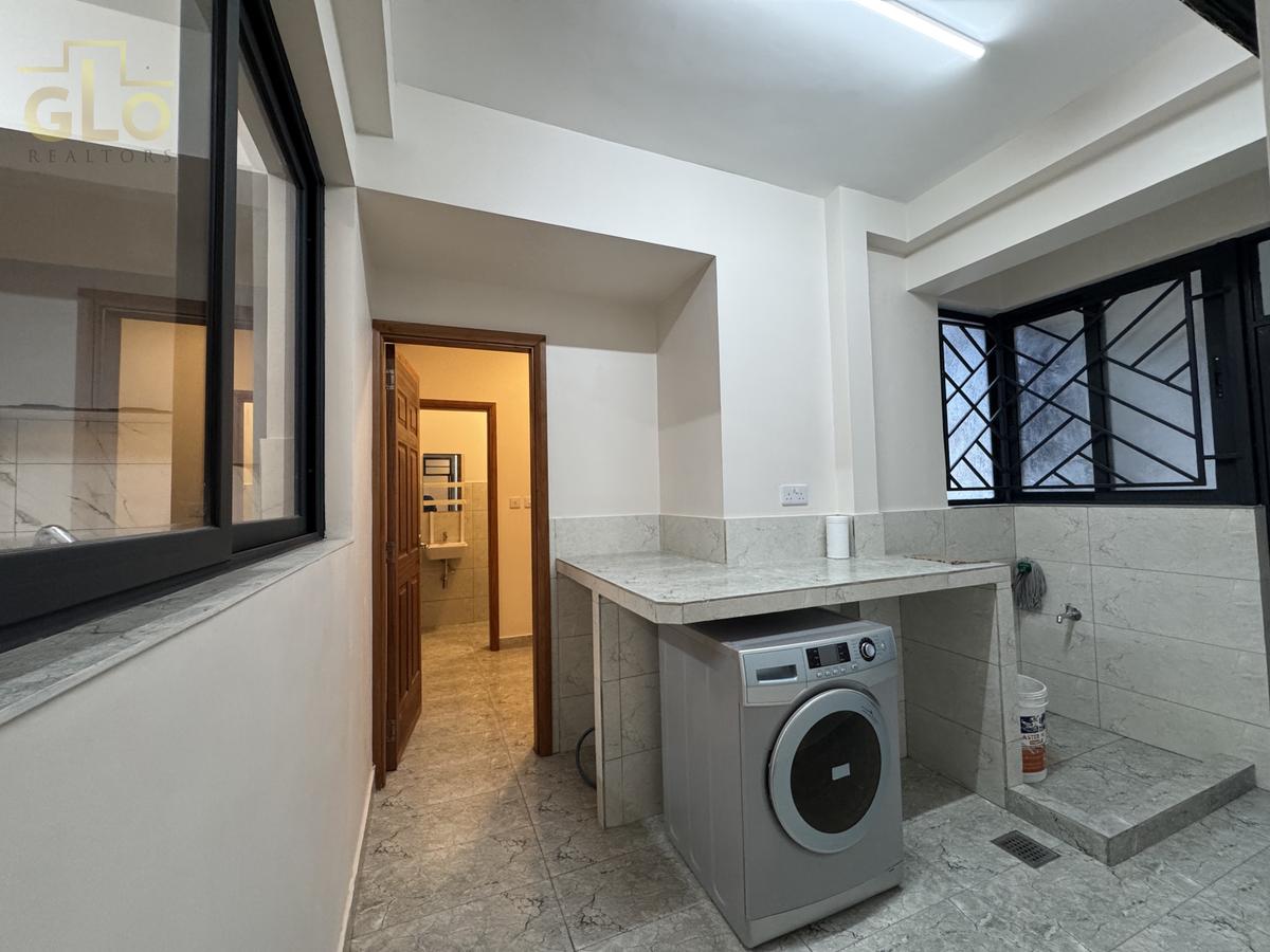 3 Bed Apartment with En Suite in Westlands Area - 19