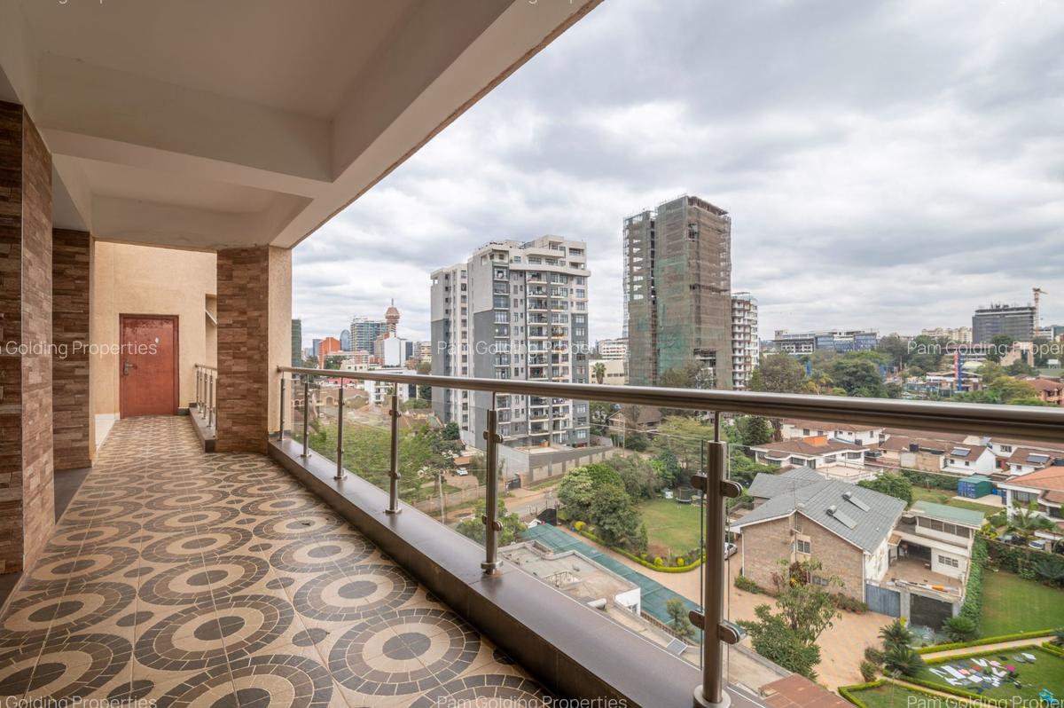 4 Bed Apartment with En Suite at General Mathenge - 17