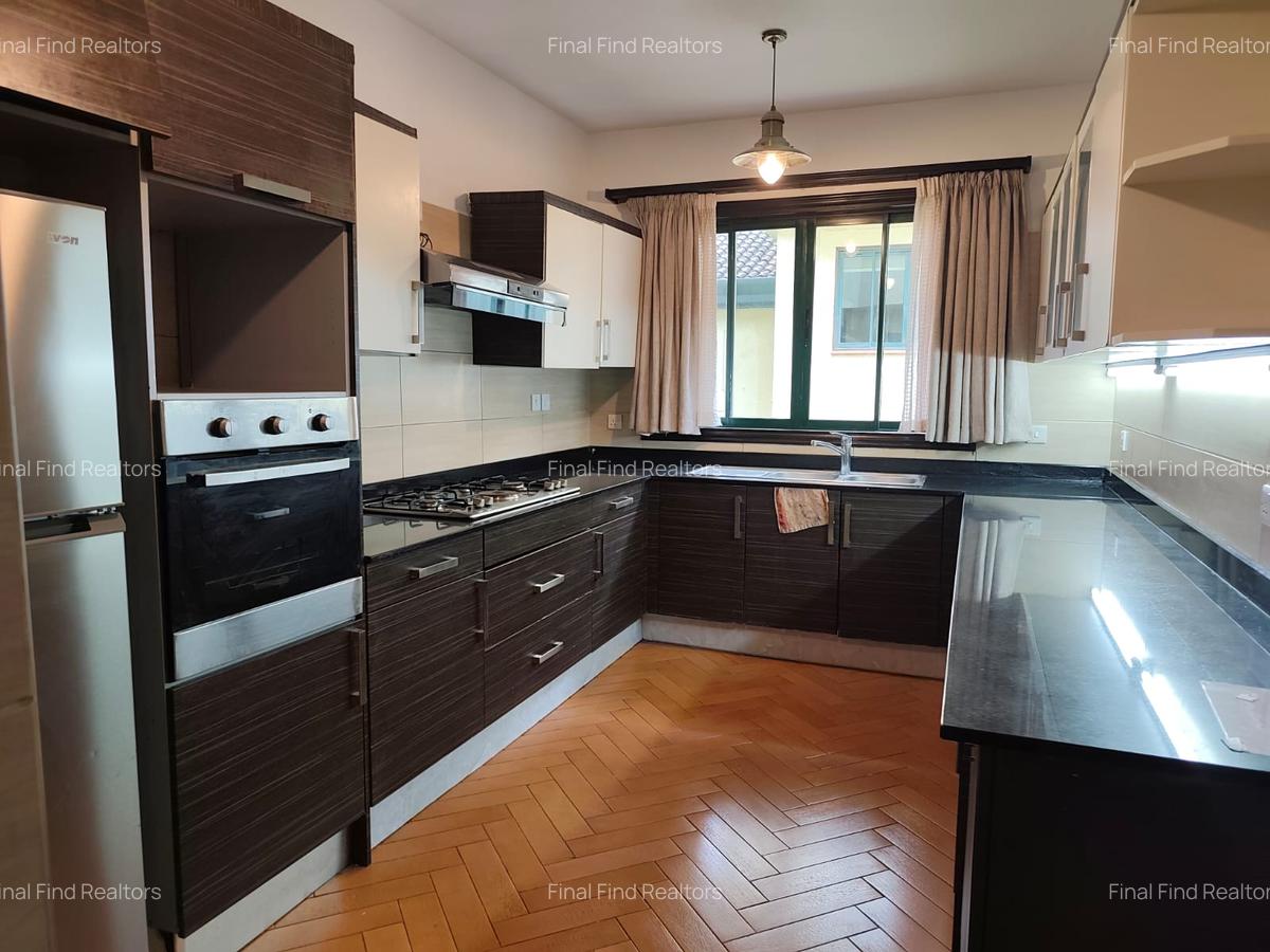 3 Bed Townhouse with En Suite in Westlands Area - 7