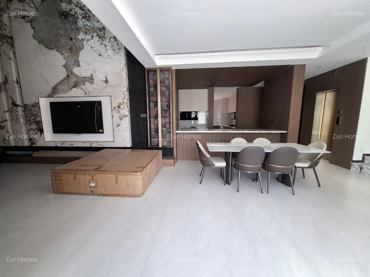 5 Bed Townhouse with En Suite in Lavington - 8