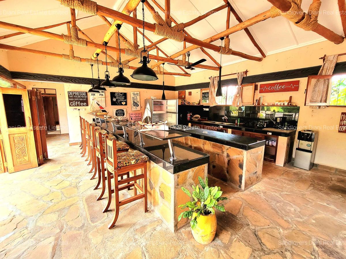 3 Bed Villa with En Suite in Diani - 6