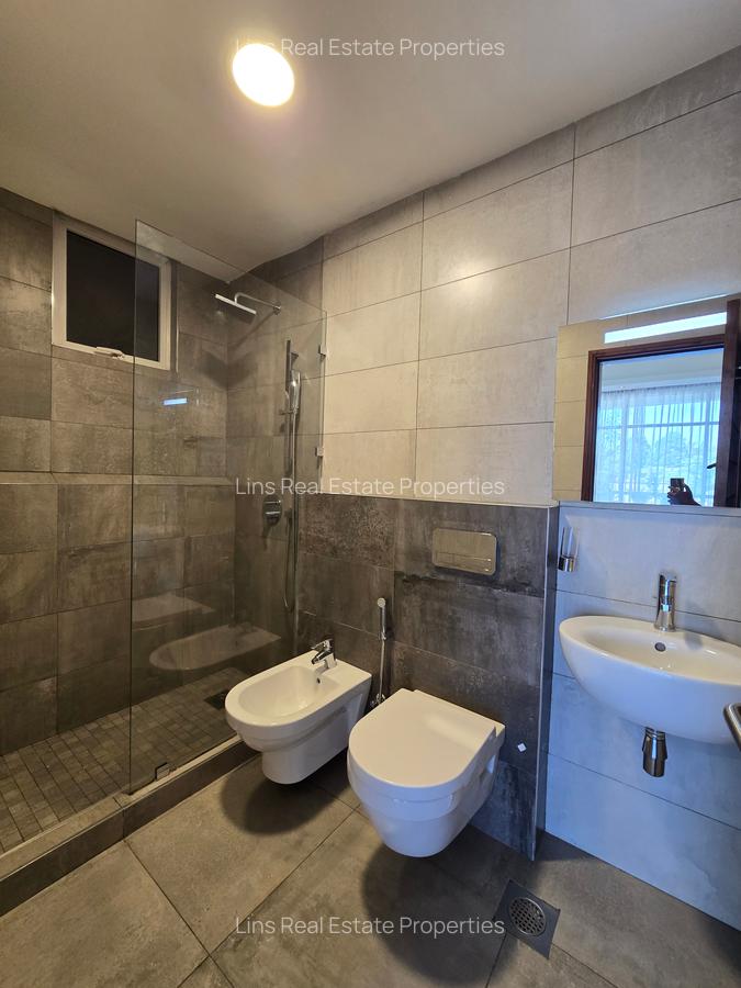 2 Bed Apartment with En Suite in Spring Valley - 9