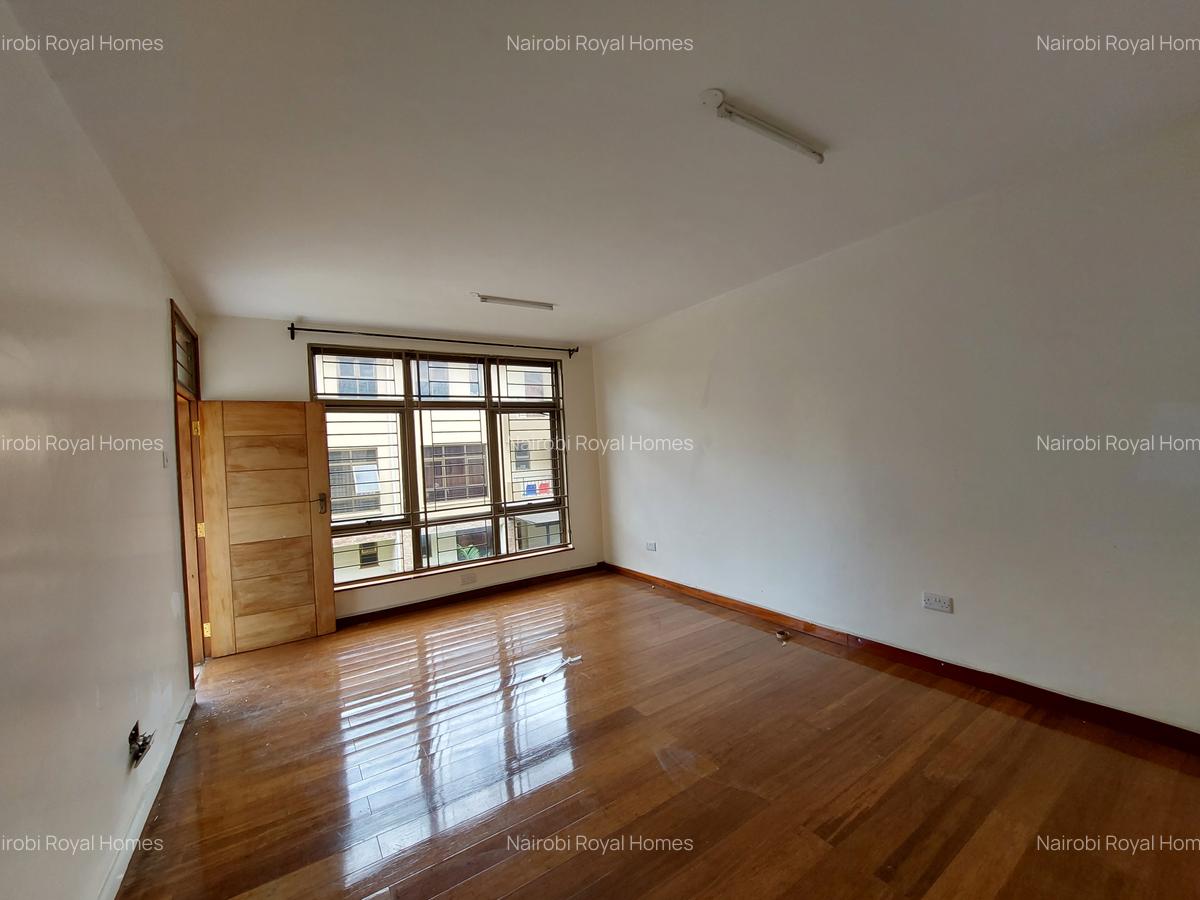 5 Bed Townhouse with En Suite at Amboseli Lane - 13