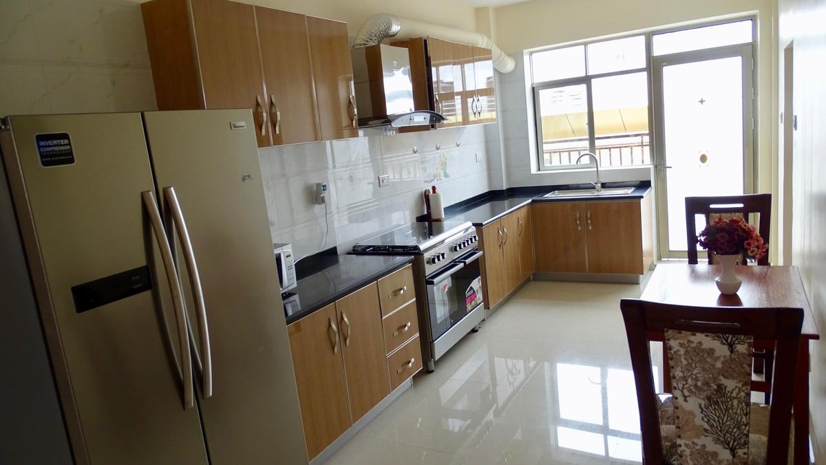 Furnished 3 Bed Apartment with En Suite at Argwings Kodhek Road - 3