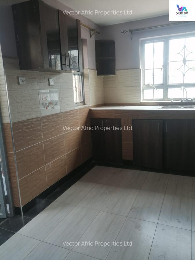 5 Bed Townhouse with En Suite in Syokimau - 10