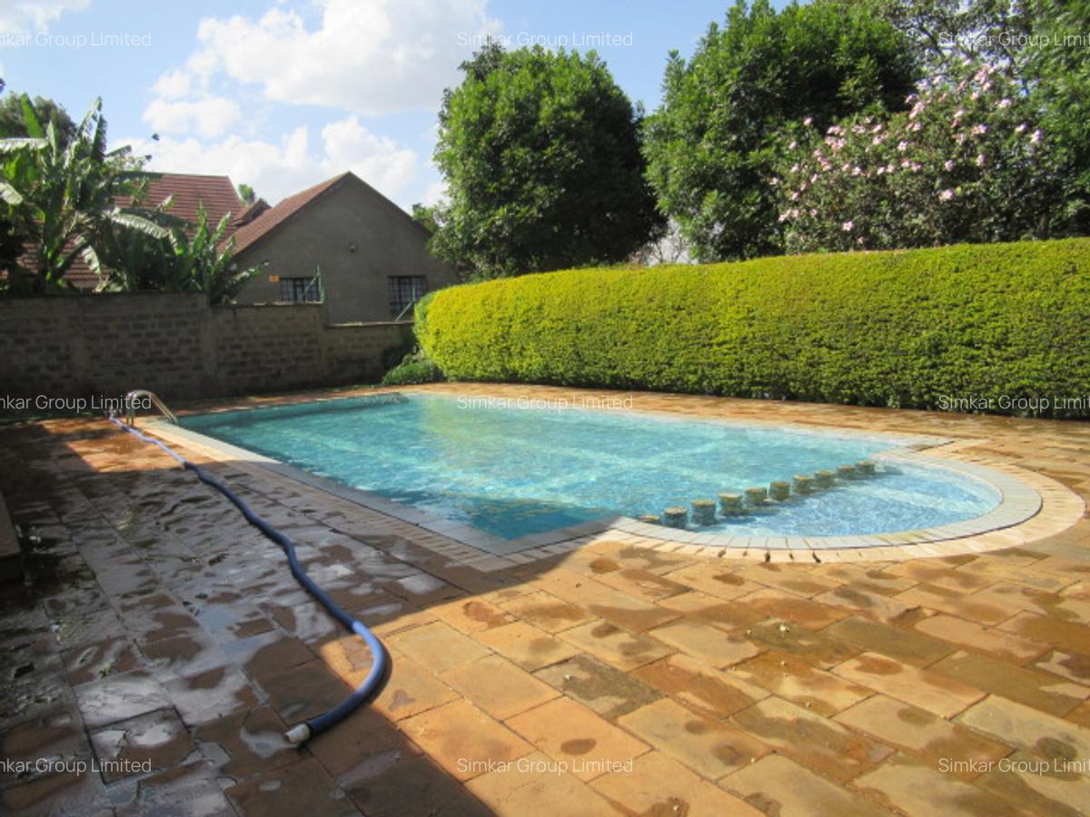 4 Bed Townhouse with En Suite at Kitisuru West - 3