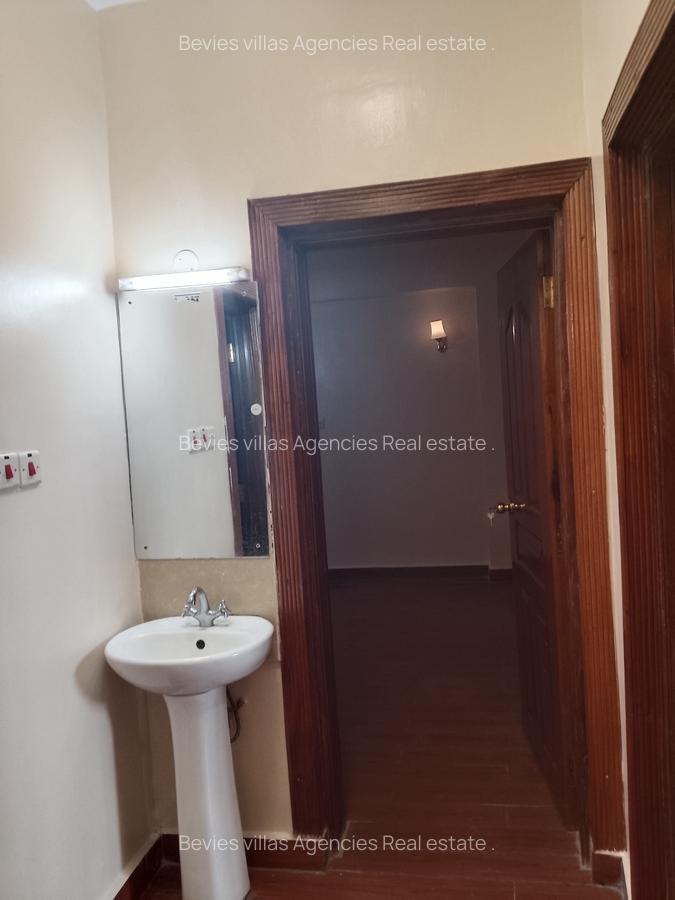 2 Bed Apartment with En Suite at Parklands - 7