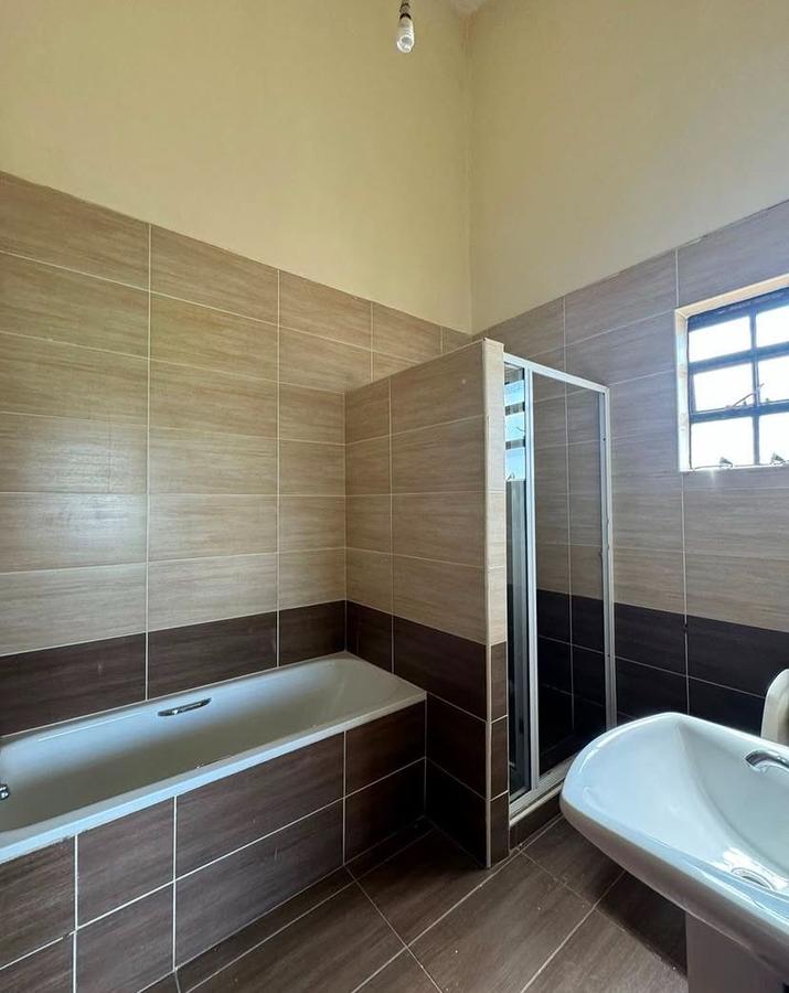 2 Bed Apartment with En Suite in Lavington - 2