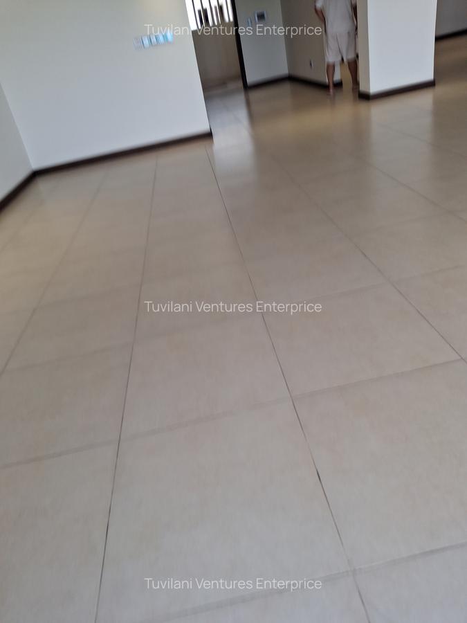 Serviced 2 Bed Apartment with En Suite at Nyali Mombasa - 10