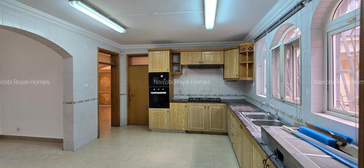 5 Bed House with En Suite at Runda Road - 13