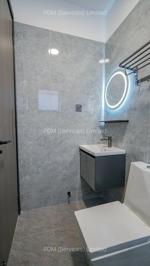 2 Bed Apartment with En Suite in Lavington - 15