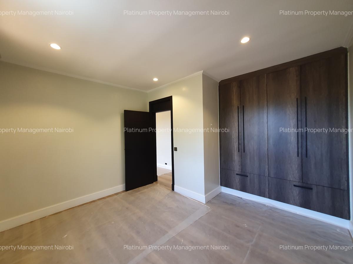 3 Bed House with En Suite at United Nations Avenue - 15