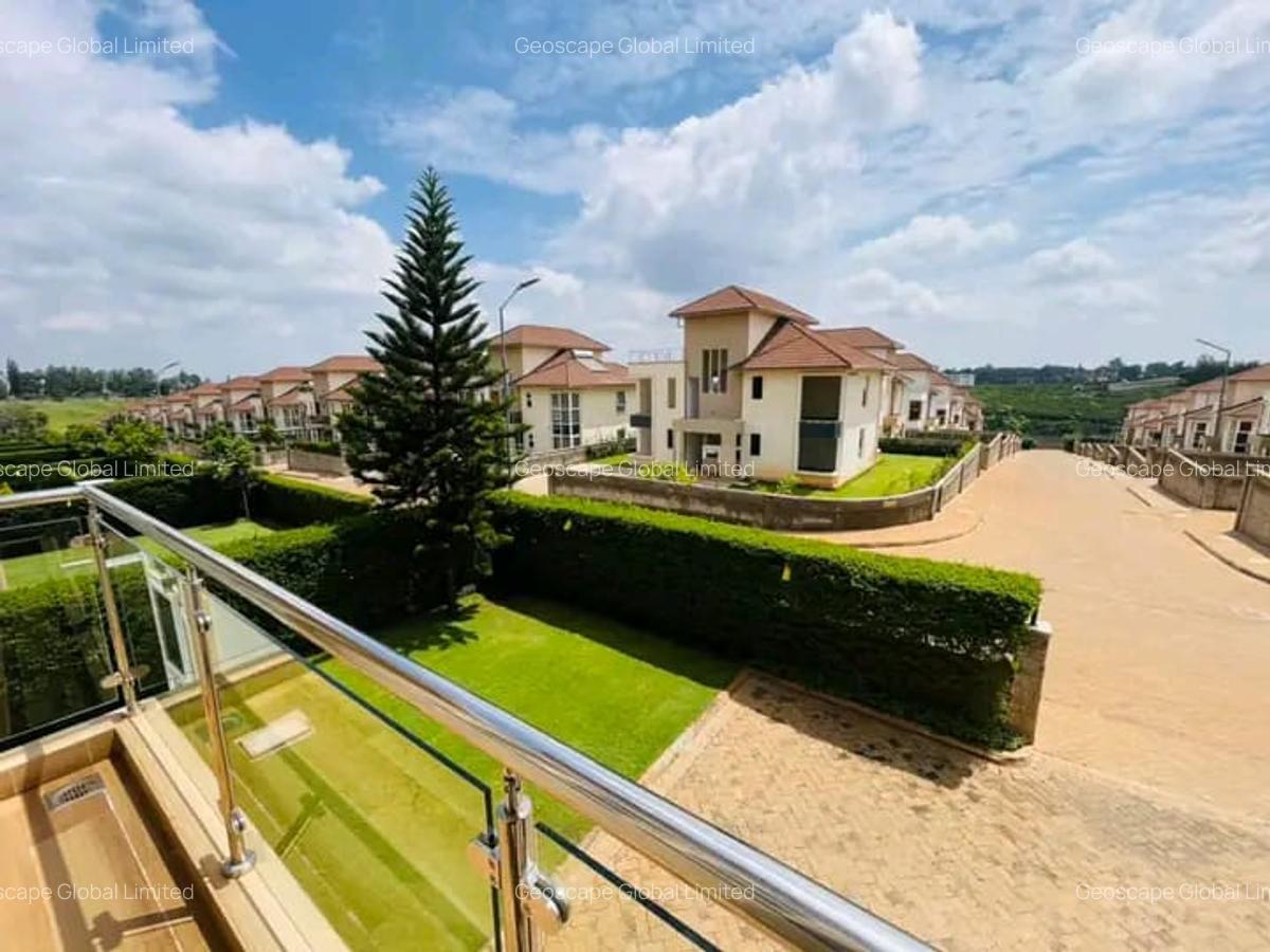 4 Bed House with En Suite in Kiambu Road - 1