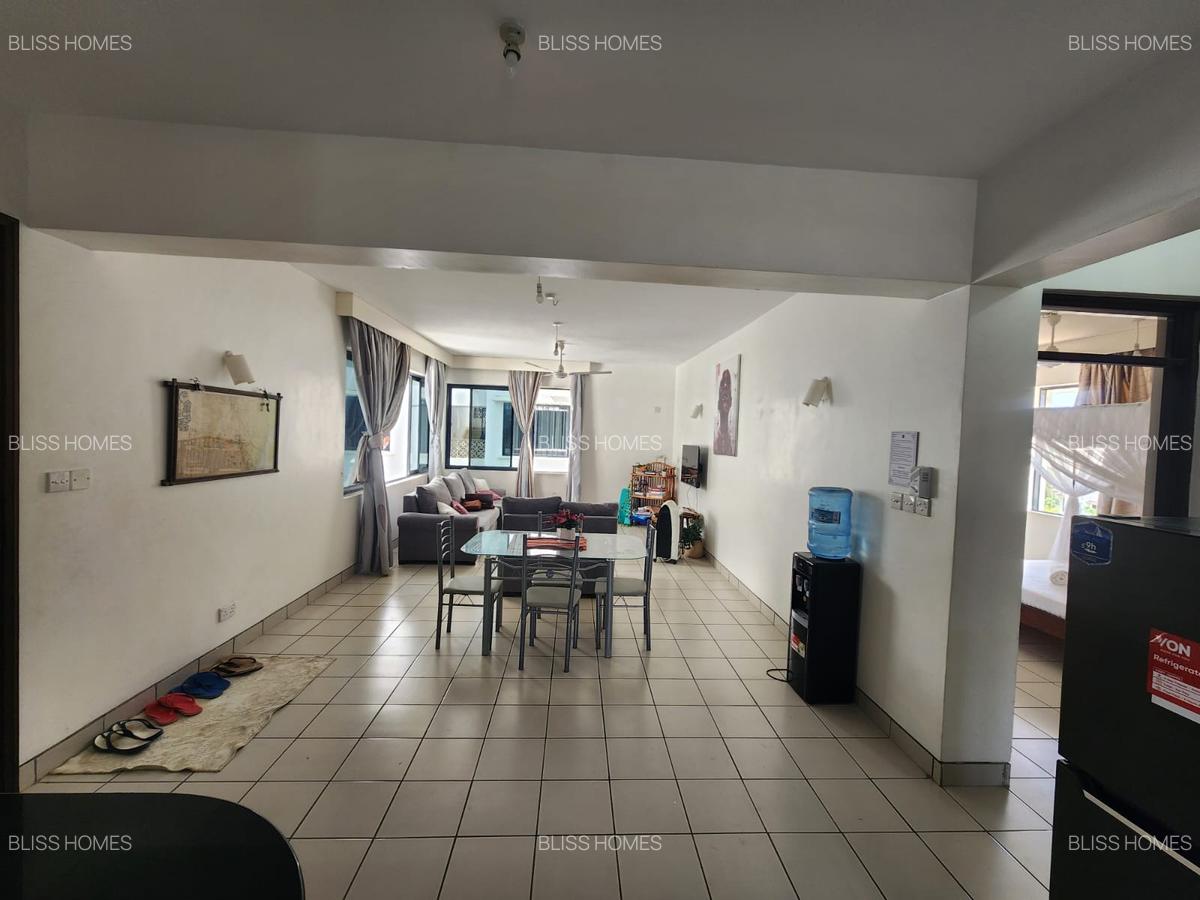 2 Bed Apartment with En Suite at Nyali Road - 12