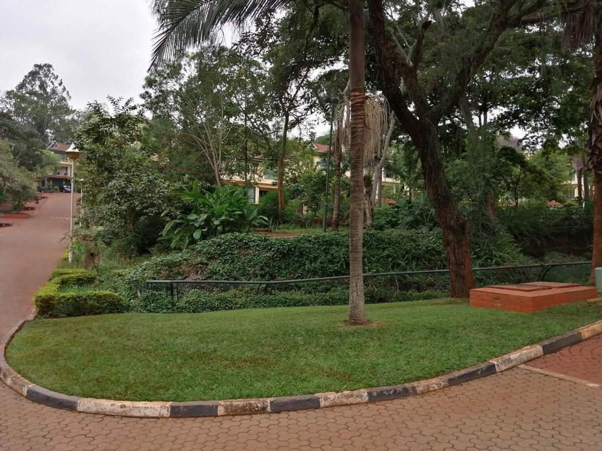 4 Bed Townhouse with En Suite at Westlands - 8