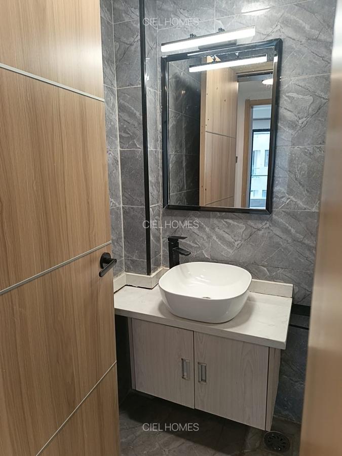 1 Bed Apartment with Swimming Pool at Wood Avenue - 4