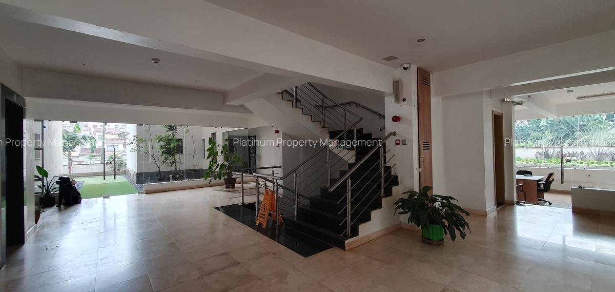 Serviced 2 Bed Apartment with En Suite at Westlands Rd - 17