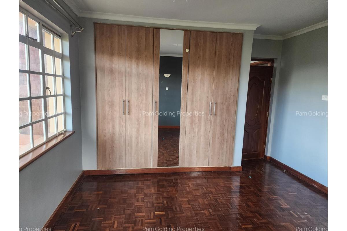 4 Bed House with En Suite at Muthanduku - 8