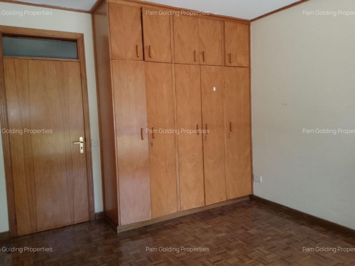 4 Bed Apartment with En Suite in Kilimani - 13