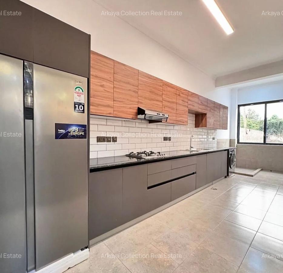 4 Bed Townhouse with En Suite in Lavington - 7