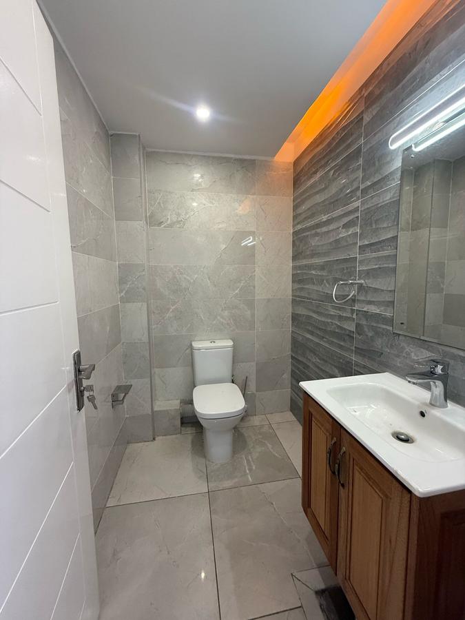 4 Bed Apartment with En Suite at Lavington - 4