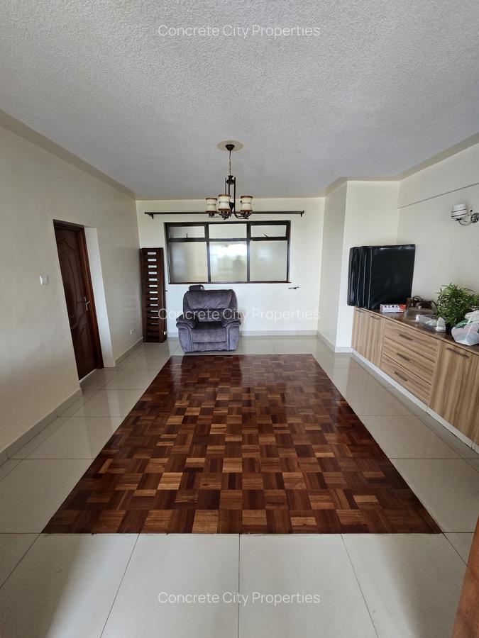3 Bed Apartment at Rose Avenue - 2