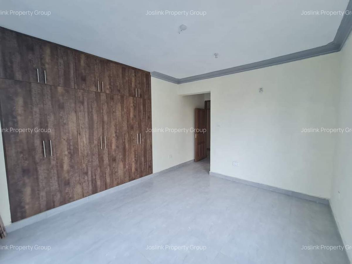 2 Bed Apartment with En Suite in Nyali Area - 5