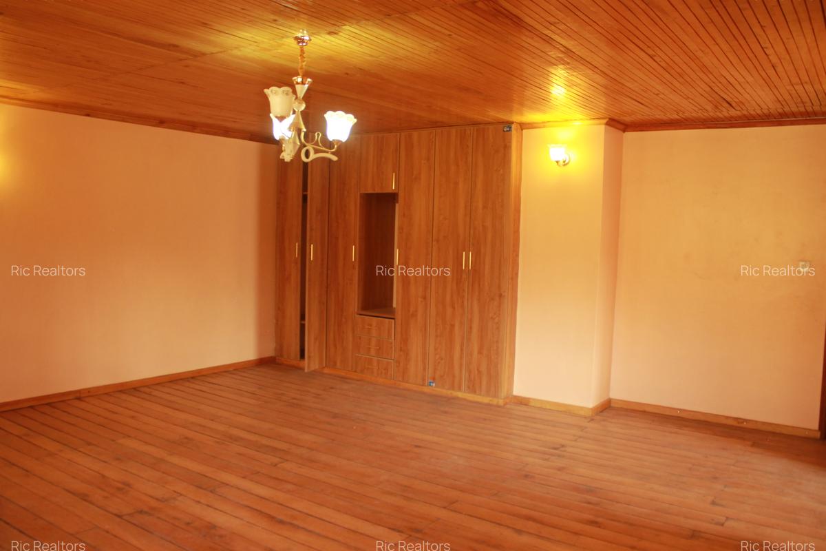 5 Bed House with En Suite at Ongata Rongai - 19