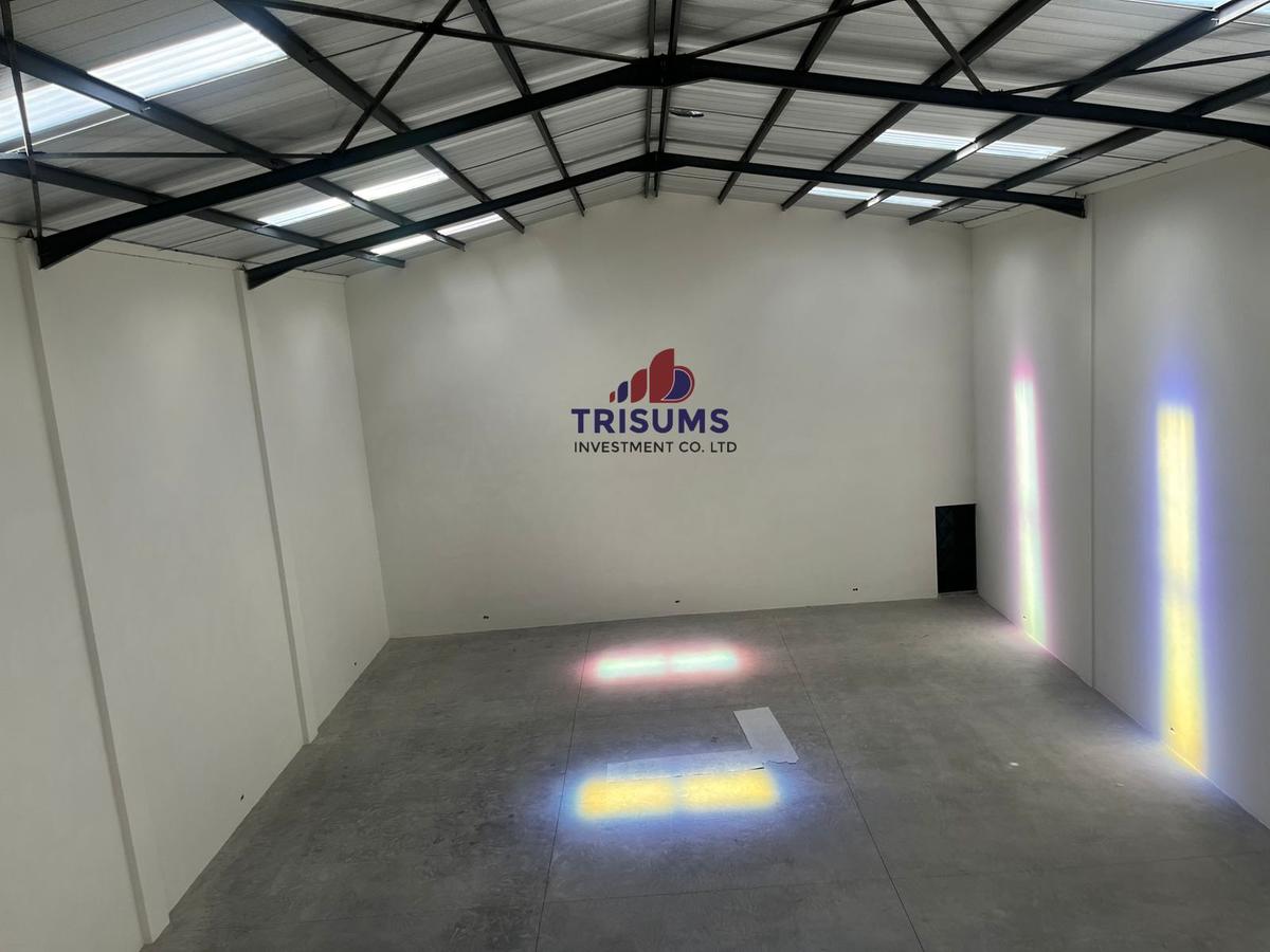 11,082 ft² Warehouse with Backup Generator in Mombasa Road - 2