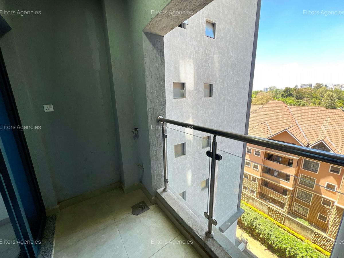 1 Bed Apartment with En Suite at Argwings Kodhek - 2