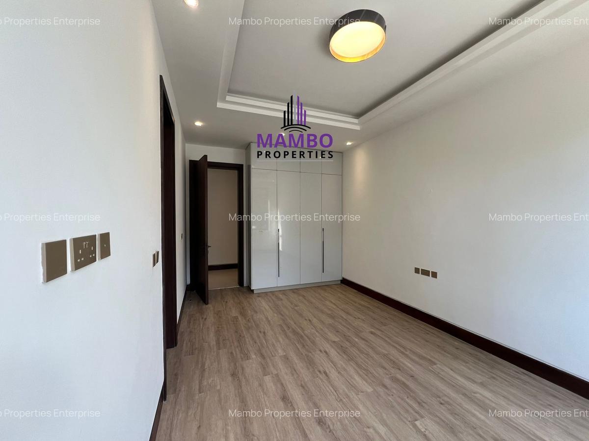 6 Bed Townhouse with En Suite at Peponi Rd - 14