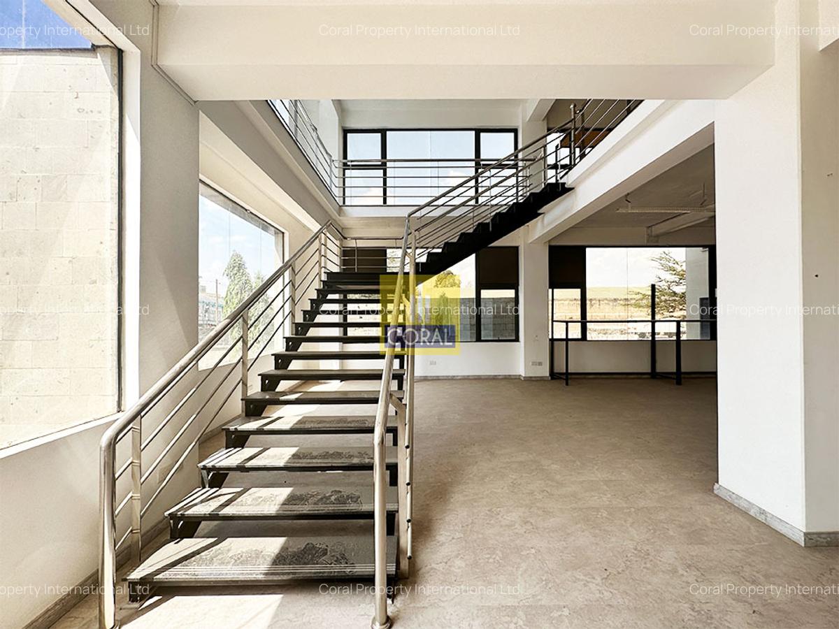 Warehouse with Parking in Embakasi - 6