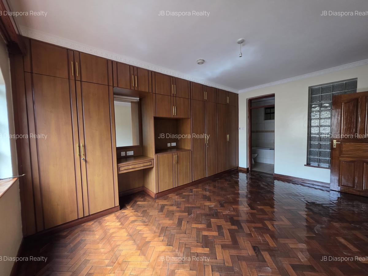 2 Bed Apartment with En Suite at Mvuli Road - 9