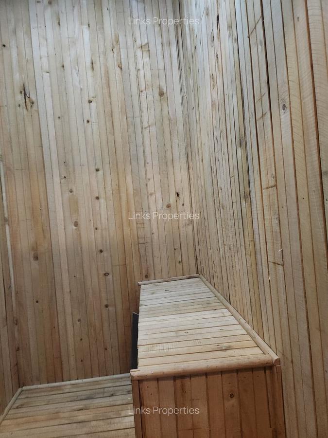 3 Bed House with En Suite at Hardy Area - 10