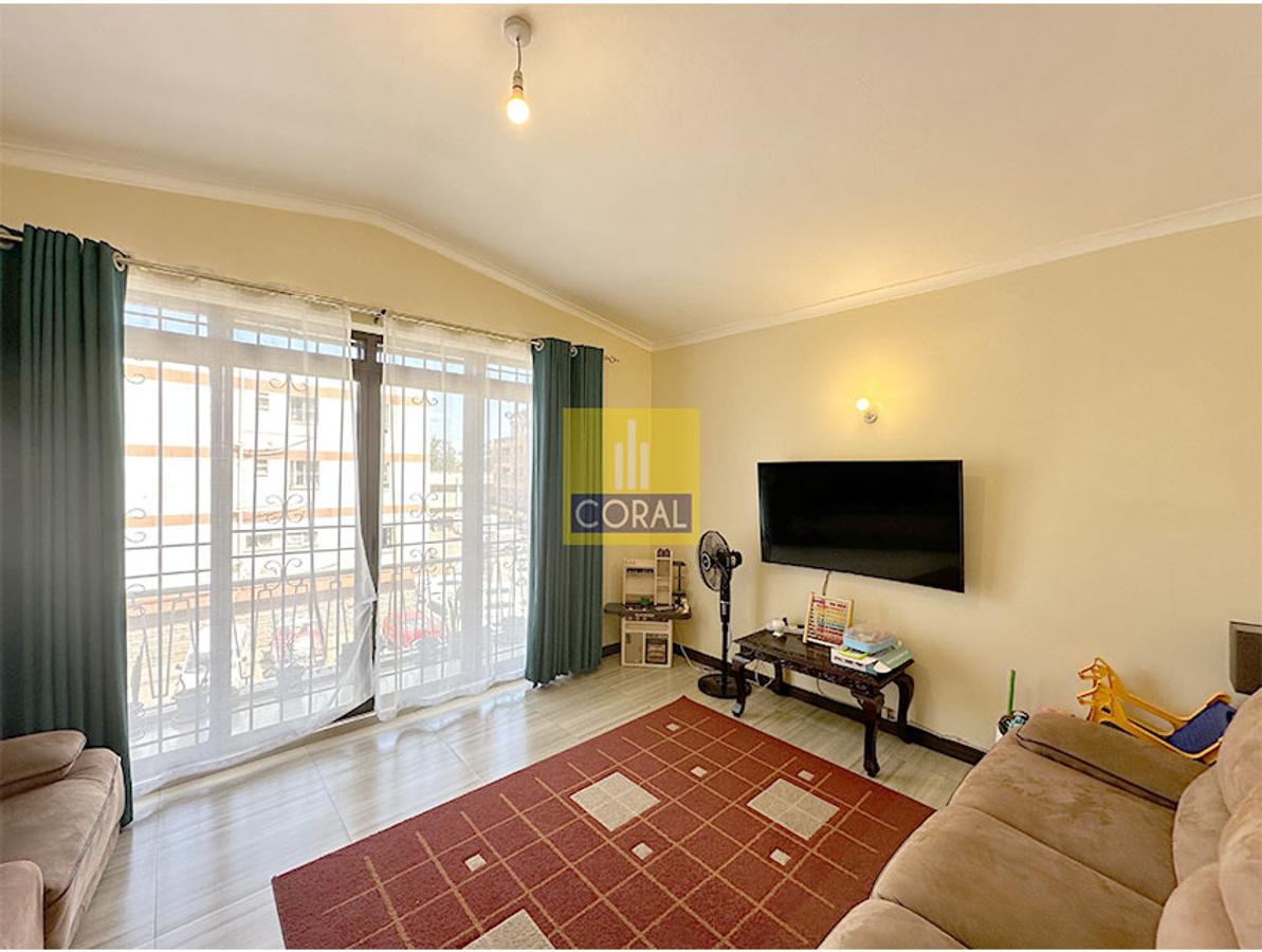 3 Bed Apartment in Parklands - 3