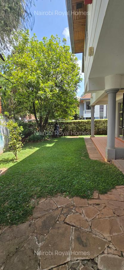 4 Bed Townhouse with En Suite at Lavington Green - 5