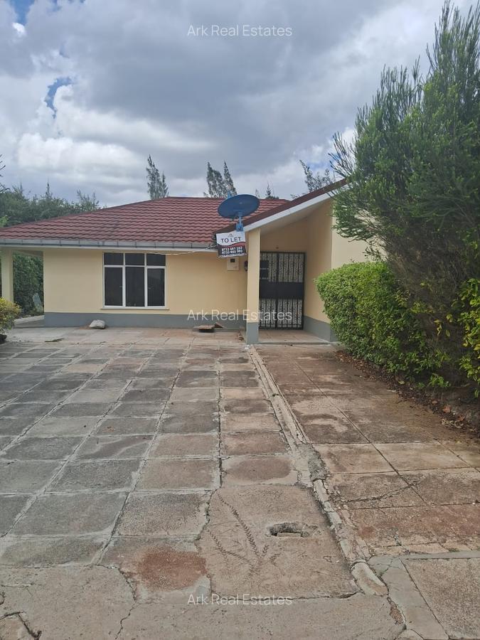 4 Bed Villa with En Suite at Green Park - 15