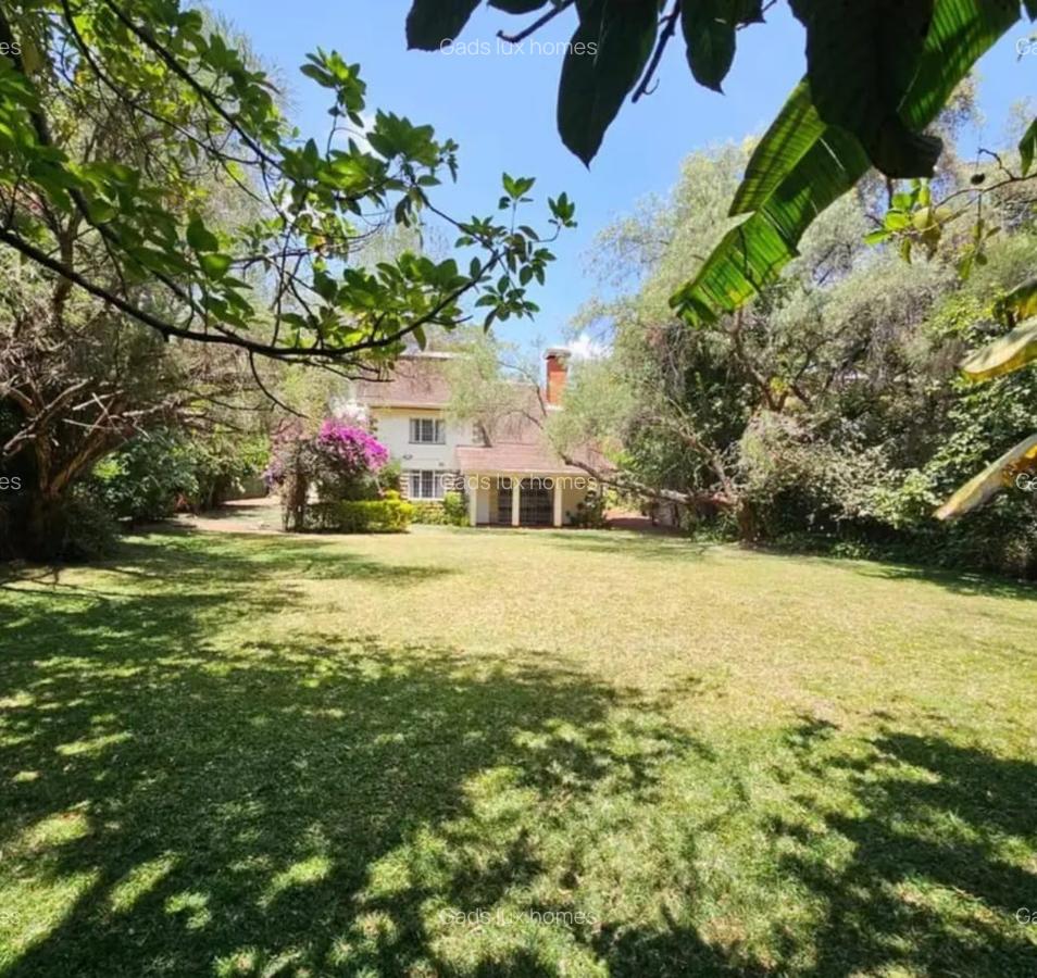 4 Bed Townhouse with En Suite at Kyuna - 1