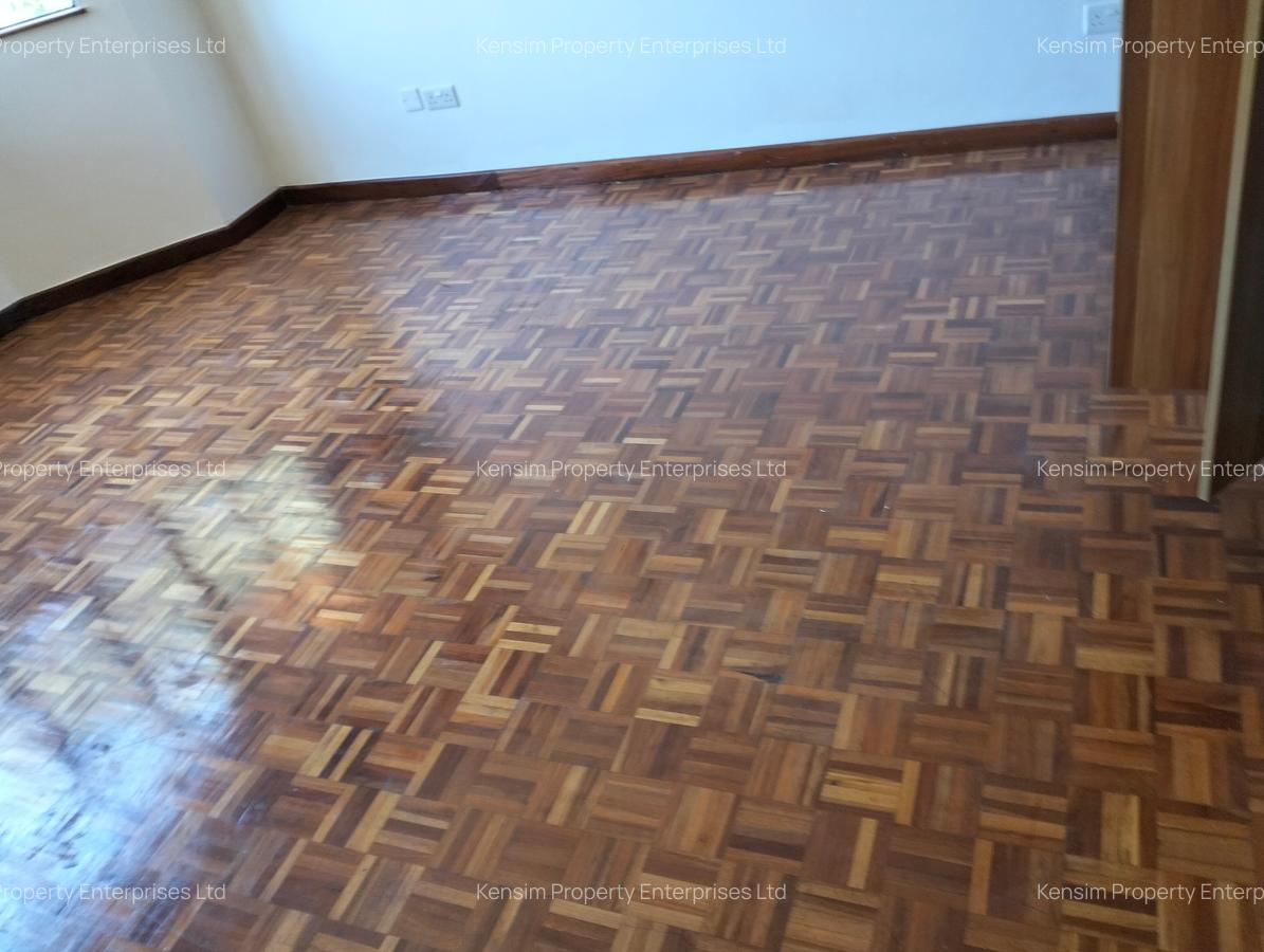 5 Bed Townhouse with En Suite in Karen - 19