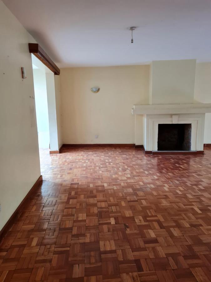 5 Bed Townhouse with En Suite in Kileleshwa - 12