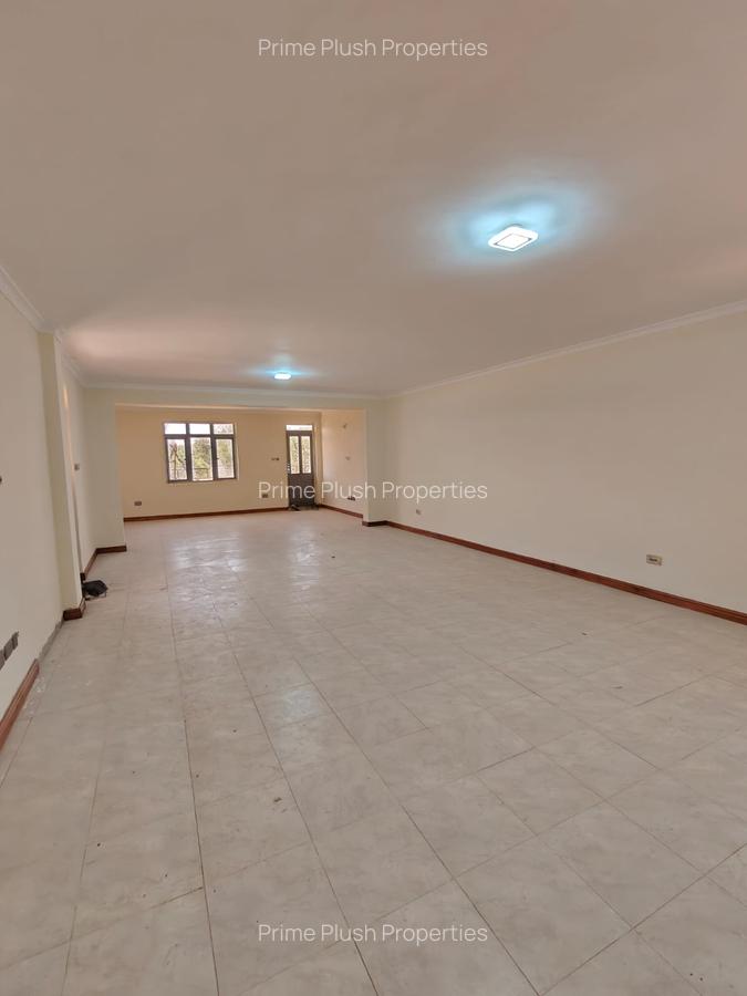 10 Bed House with En Suite in Karen - 11