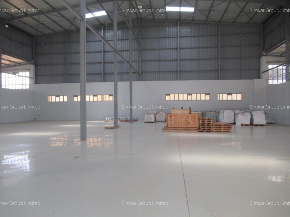Warehouse with Service Charge Included at Tatu City - 4
