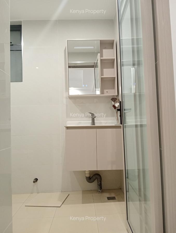 2 Bed Apartment with En Suite at Wood Avenue - 12