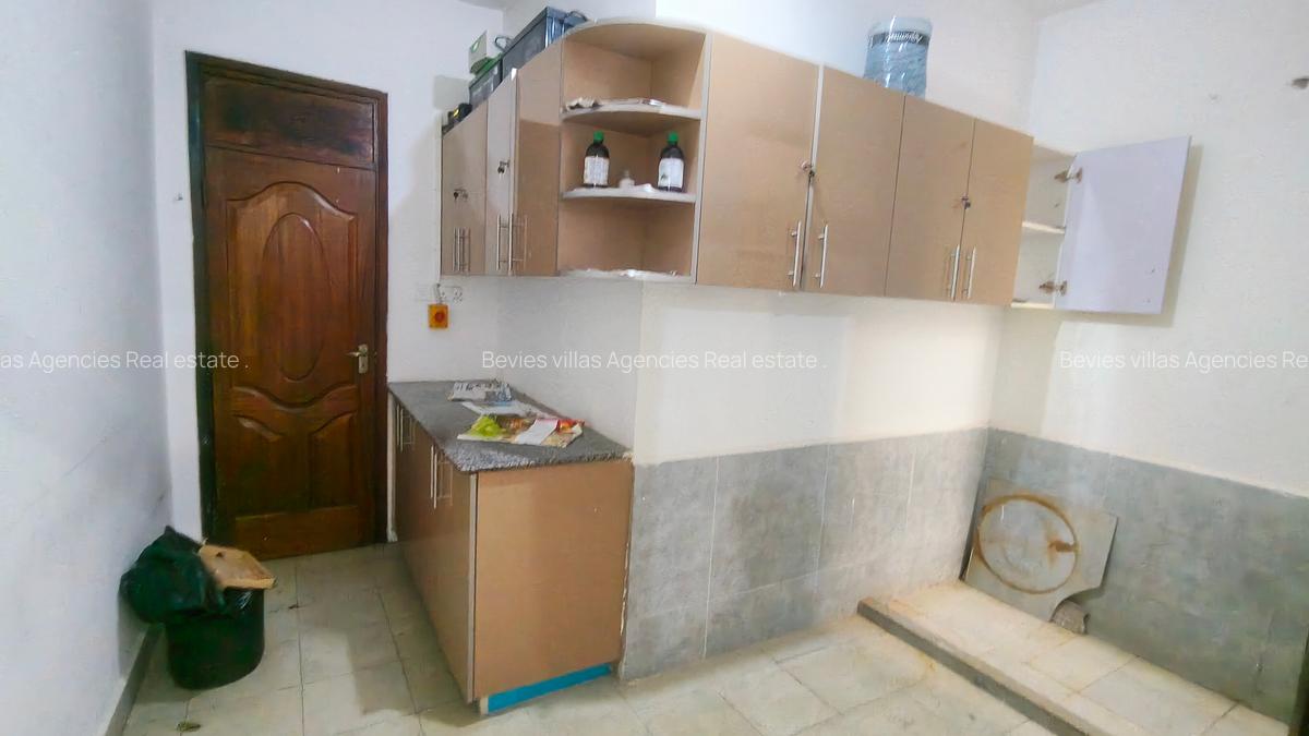 3 Bed Apartment with En Suite at Parklands - 3