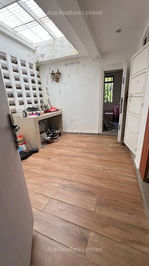 5 Bed Villa with En Suite at Near Braeburn School - 6