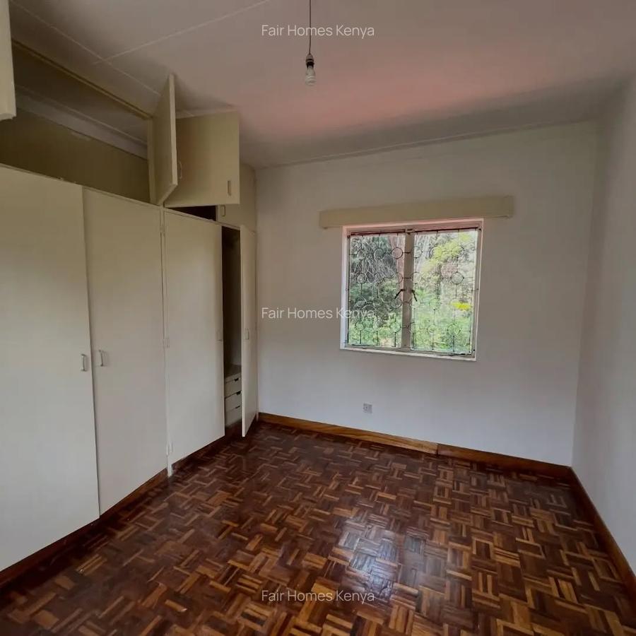 4 Bed Townhouse with En Suite at James Gichuru - 7