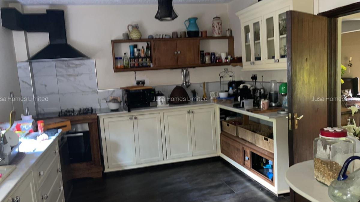 5 Bed Villa with En Suite in Kitisuru - 5