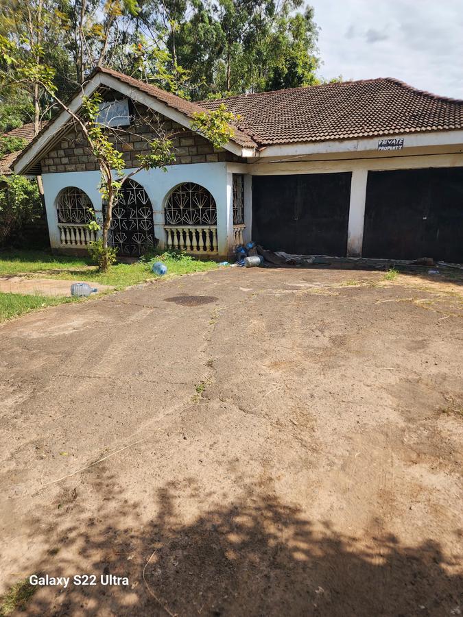 land at garden road